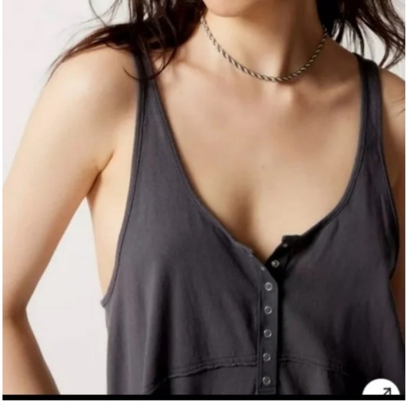 Out From Under Grey - Picture 3 of 6